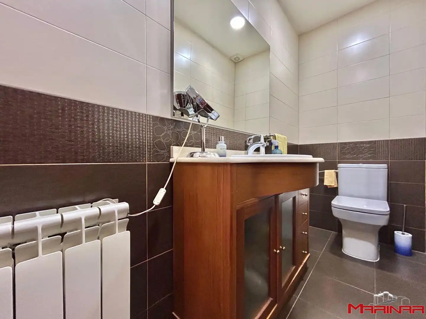 Baño de Casa adosada en venta en Seseña con Aire acondicionado, Calefacción y Jardín privado