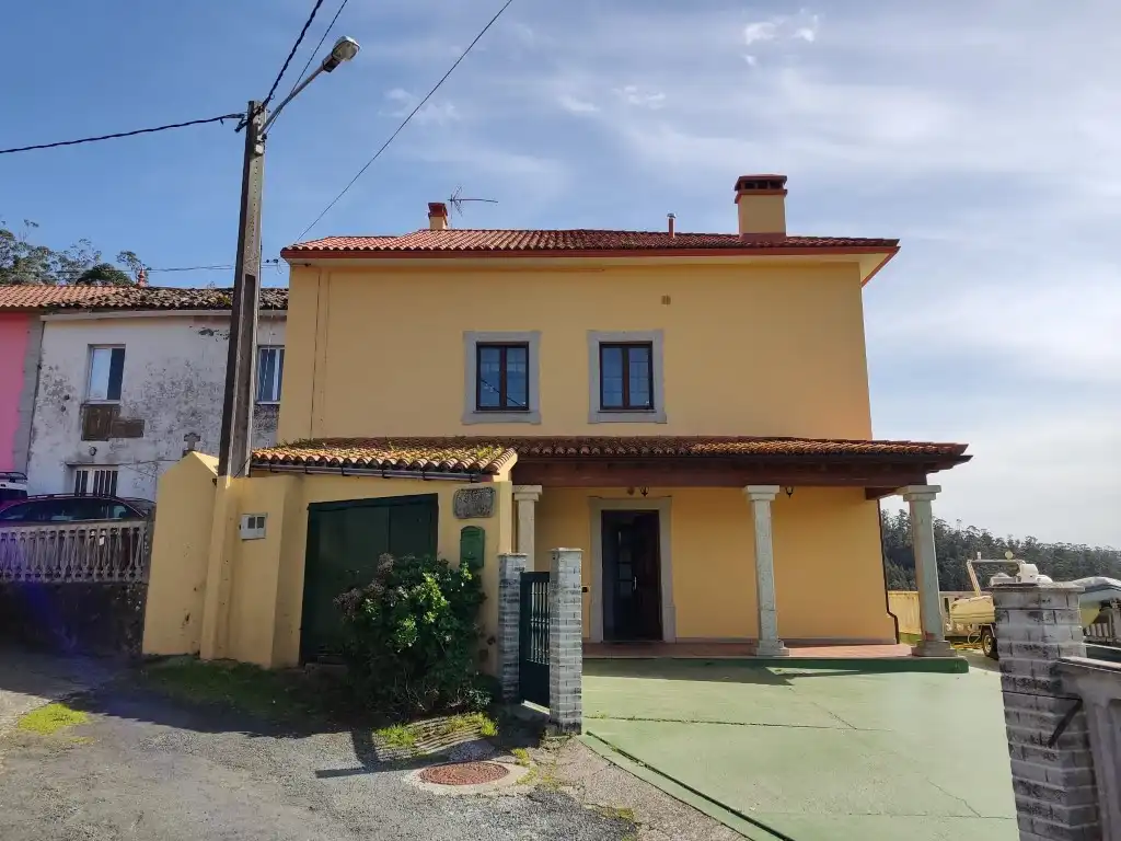 Detached house for sale in Cedeira, imagen 3