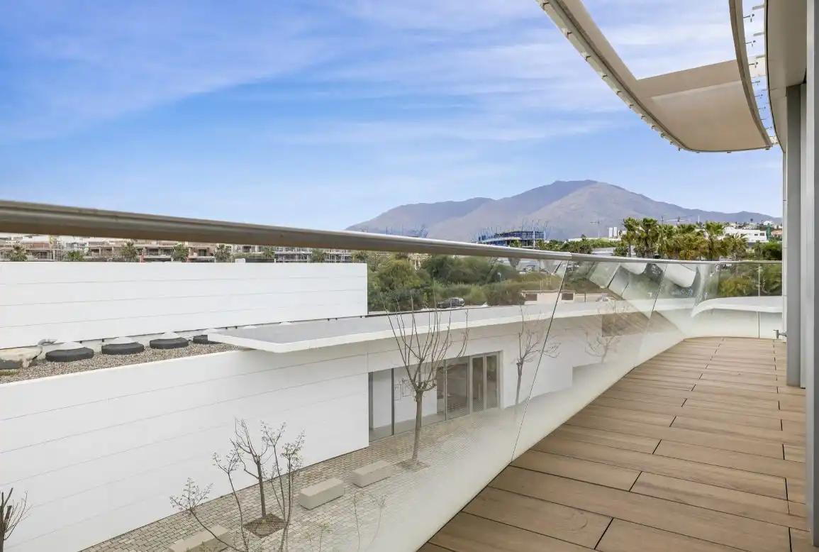 Terrassa de Apartament en venda en Estepona amb Aire condicionat, Calefacció i Jardí privat