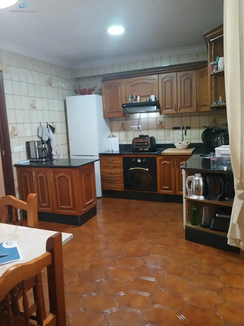 Kitchen of Flat for sale in Cádiz