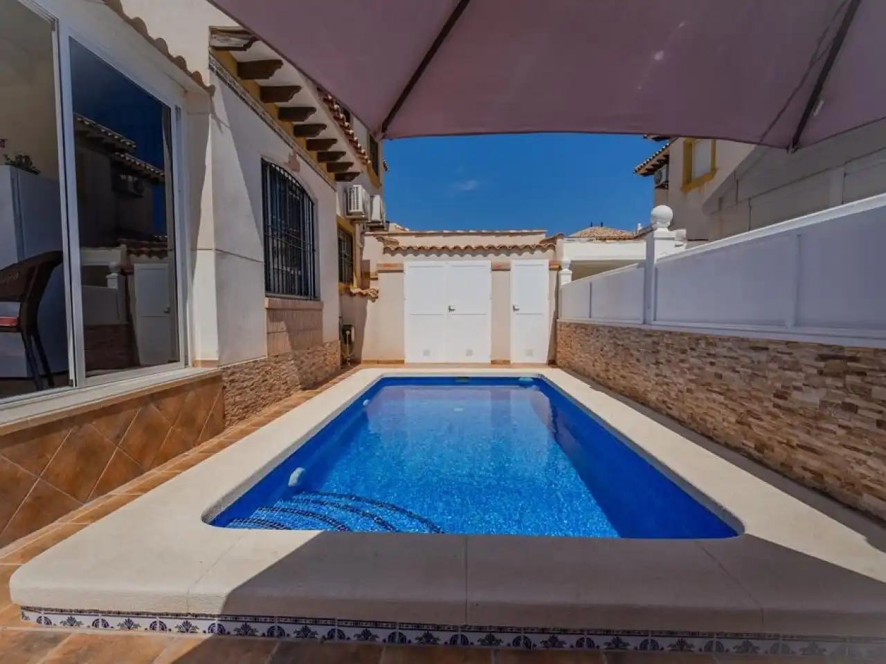 Swimming pool of Houses for sale in Orihuela  with Air Conditioner, Heating and Terrace