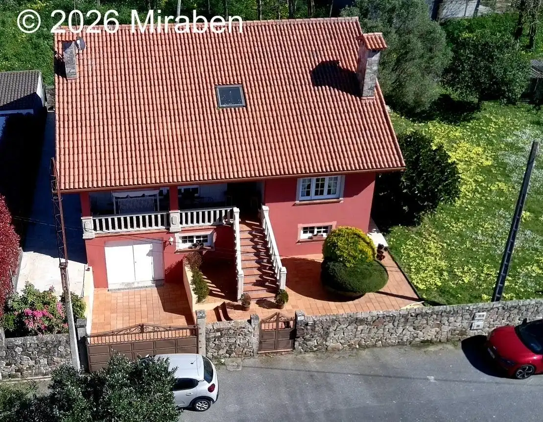 Chalet con jardín en venta en ABANQUEIRO, imagen 2