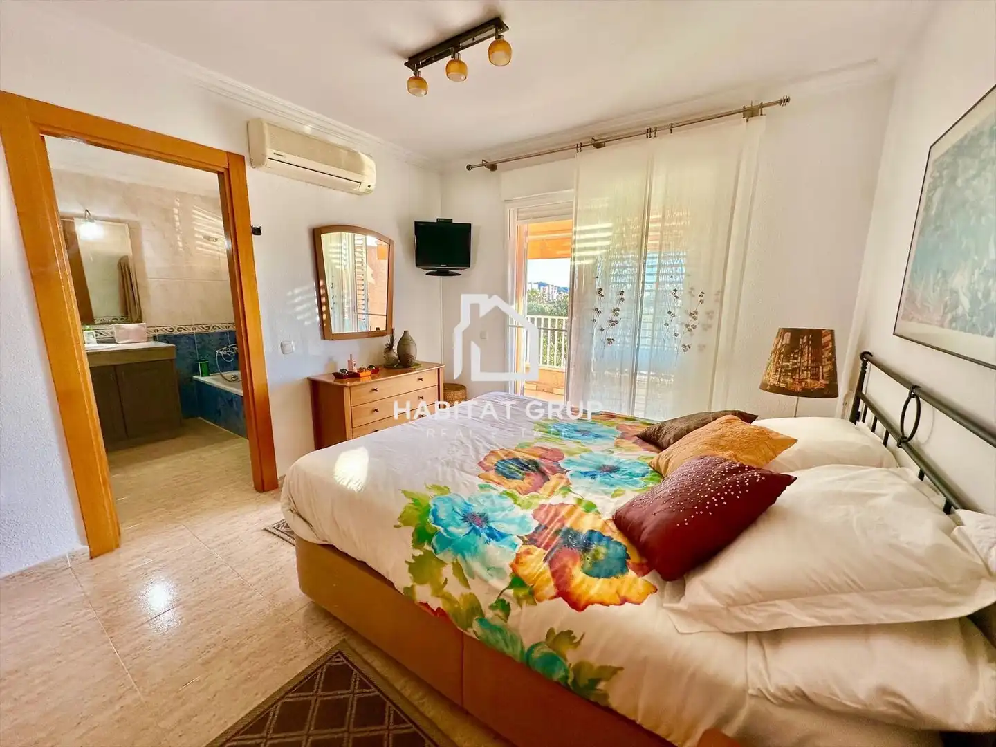Detached homes for sale in Ses Figueretes - Platja d'en Bossa - Cas Serres