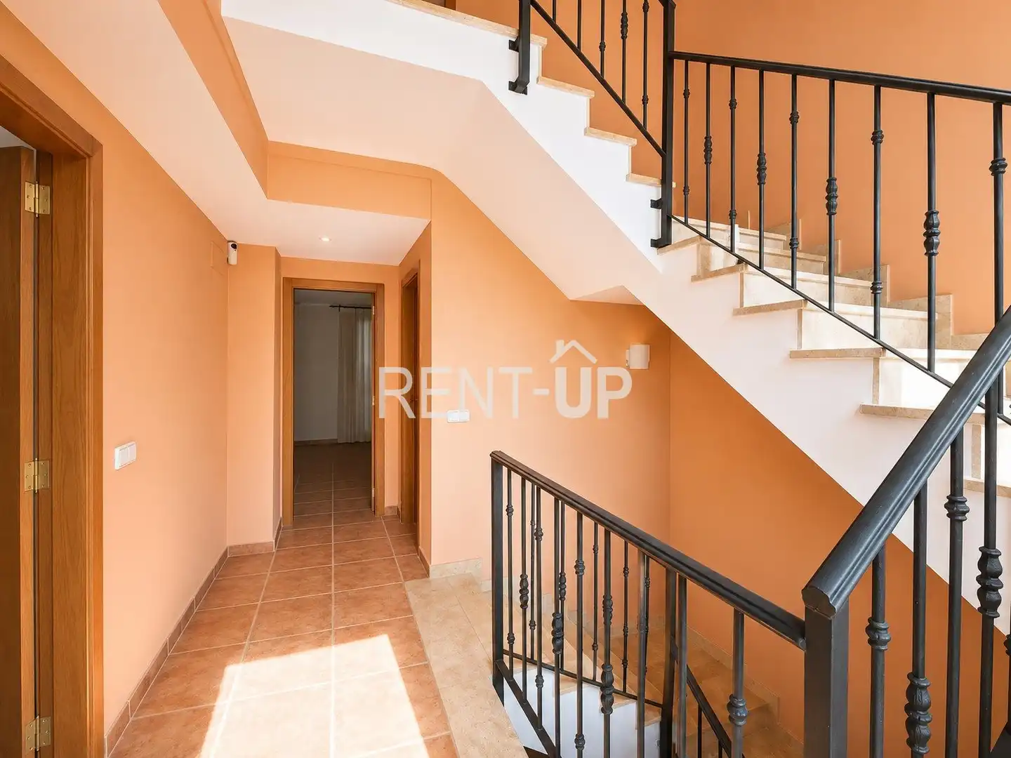 Casa adosada en venta en Novelé  / Novetlè con Aire acondicionado, Terraza y Trastero