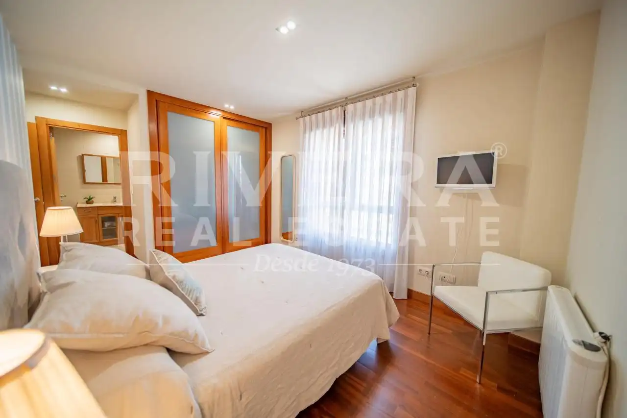 Schlafzimmer von Wohnung zum Verkauf in Sanxenxo mit Heizung, Terrasse und Abstellraum