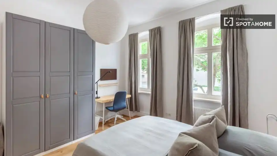 Bedroom of Flat for share in Colmenar de Oreja  with Air Conditioner, Terrace and Furnished