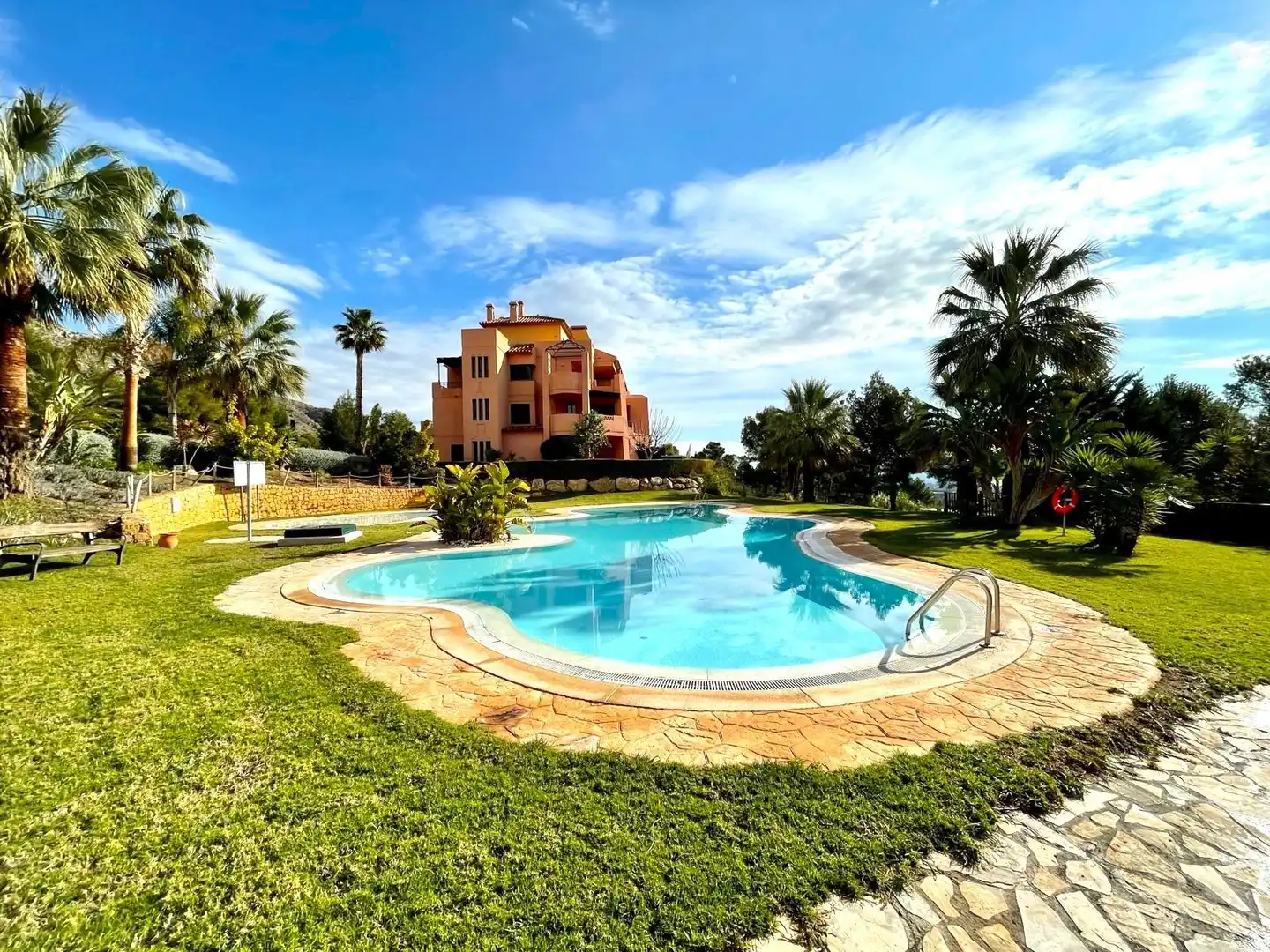 Piscina de Apartamento en venta en Finestrat con Aire acondicionado, Terraza y Trastero