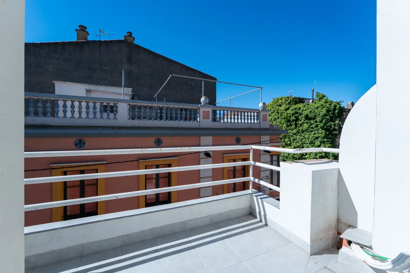 Terrassa de Casa adosada en venda en Figueres amb Terrassa, Moblat i Forn