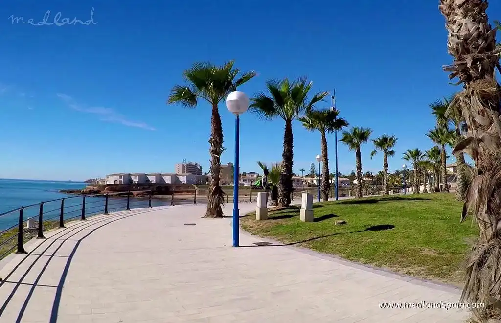 Apartment with pool for sale in Orihuela Costa, imagen 13