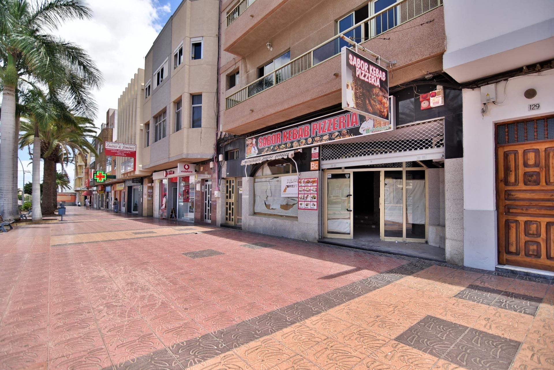 Local de alquiler en Avenida CANARIAS, Vecindario - El Doctoral - Cruce de Sardina