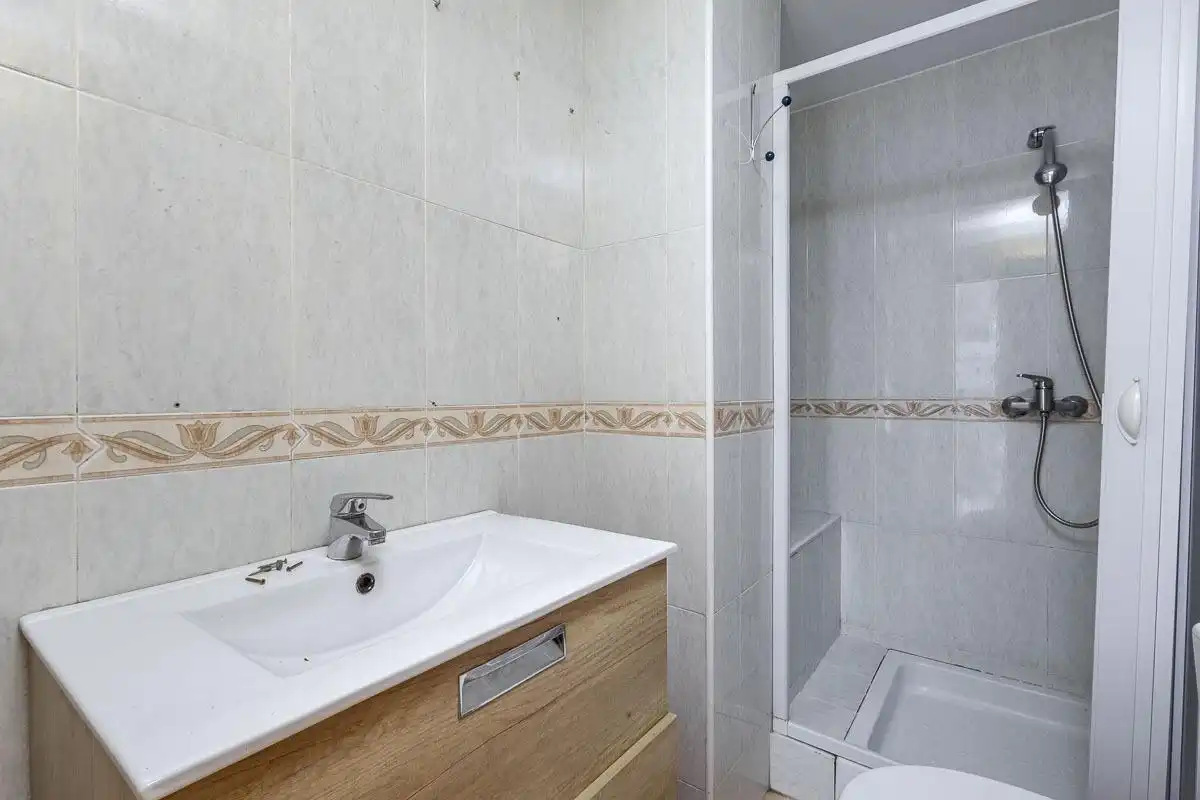 Piso en venta en Cervantes
