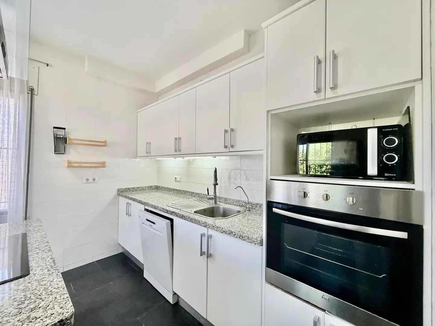 Cuina de Casa o xalet en venda en Orihuela amb Aire condicionat, Jardí privat i Terrassa
