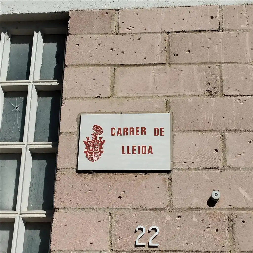 Vista exterior de Casa adosada en venda en Sant Vicenç de Castellet, Barcelona