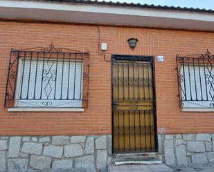 Vista exterior de Casa o xalet en venda en Carmena