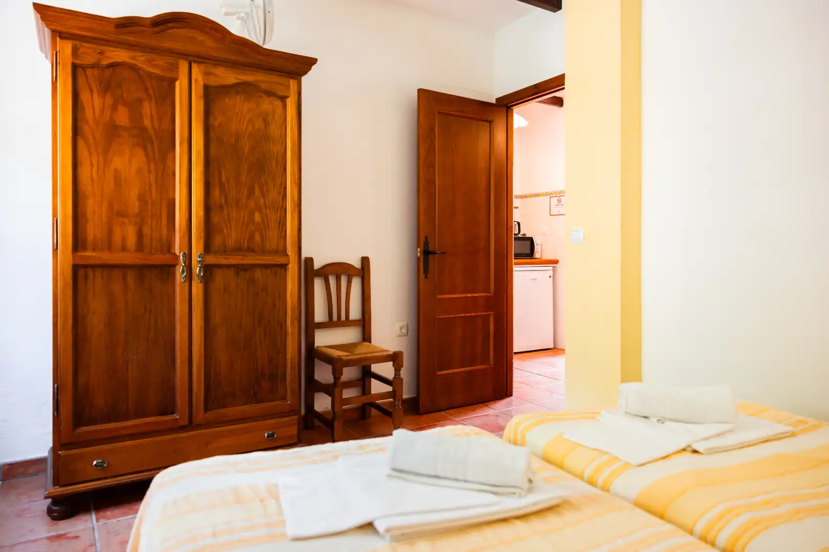 Habitación de Finca rústica en venta en Montejaque con Aire acondicionado, Jardín privado y Terraza