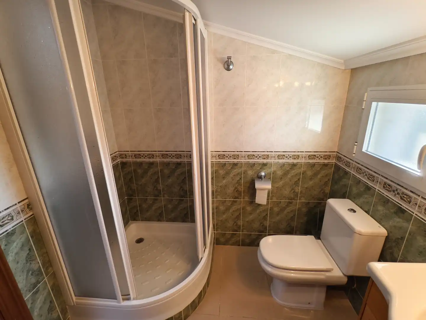 Baño de Casa o chalet en venta en Grijota con Calefacción, Jardín privado y Piscina