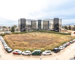 Vista exterior de Edifici en venda en Barberà del Vallès