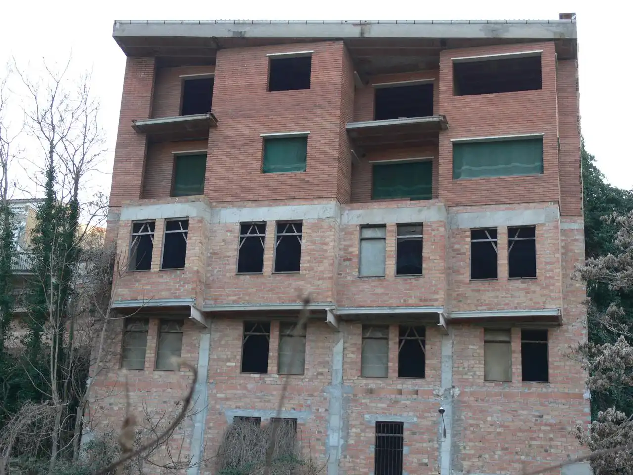 Vista exterior de Edifici en venda en Artesa de Segre