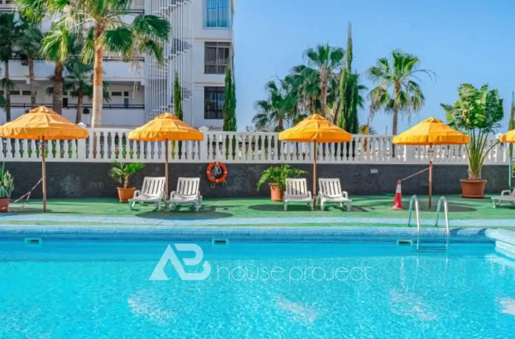 Estudio con piscina en venta en Costa Adeje, imagen 12