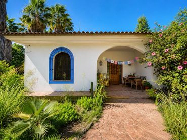 Casa rústica amb piscina en venda a Carretera a Palma del Río