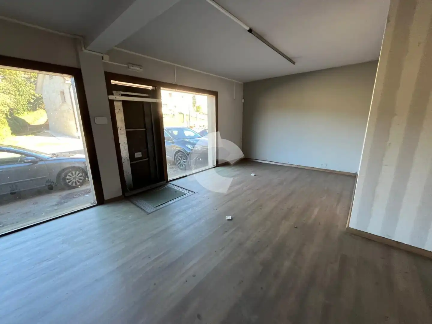 Commercial properties for sale in EIREXE, 22, Boqueixón