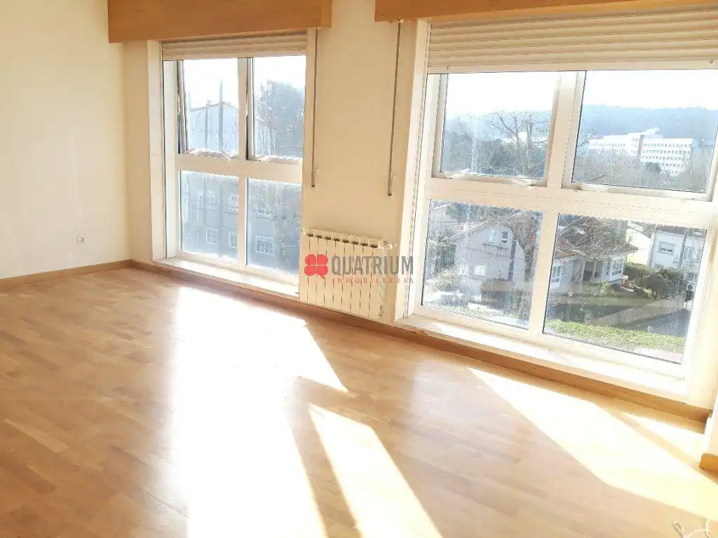 Bedroom of Houses for rent in Santiago de Compostela   with Heating, Terrace and Storage room
