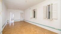 Flat for sale in  Madrid Capital  with Heating