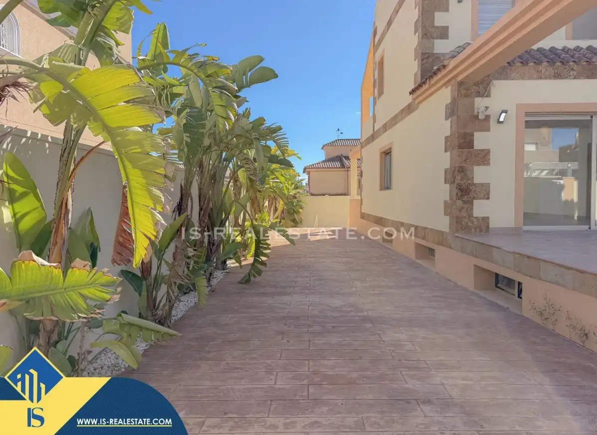 Chalet con piscina en venta en Nueva Torrevieja - Aguas Nuevas, imagen 23