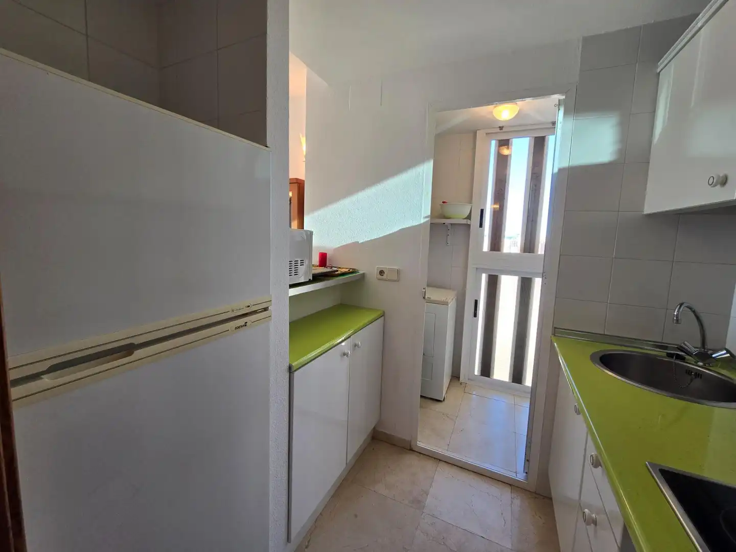 Cocina de Apartamento en venta en Benidorm con Amueblado y Piscina comunitaria
