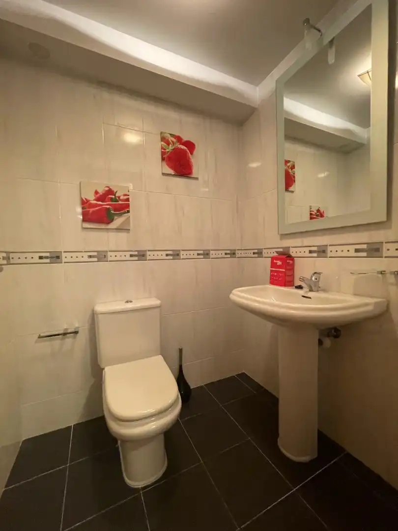 Baño de Dúplex de alquiler en Mugardos con Calefacción y Amueblado