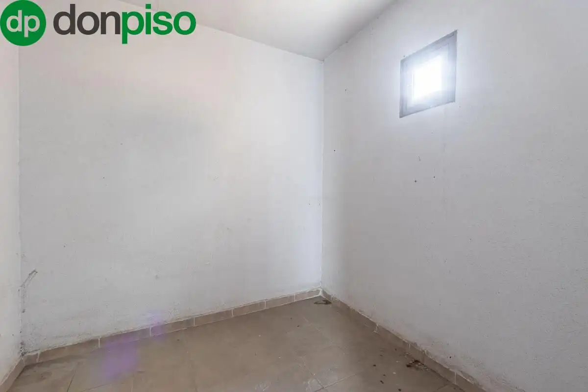 Houses for sale in Granada  with Terrace and Balcony