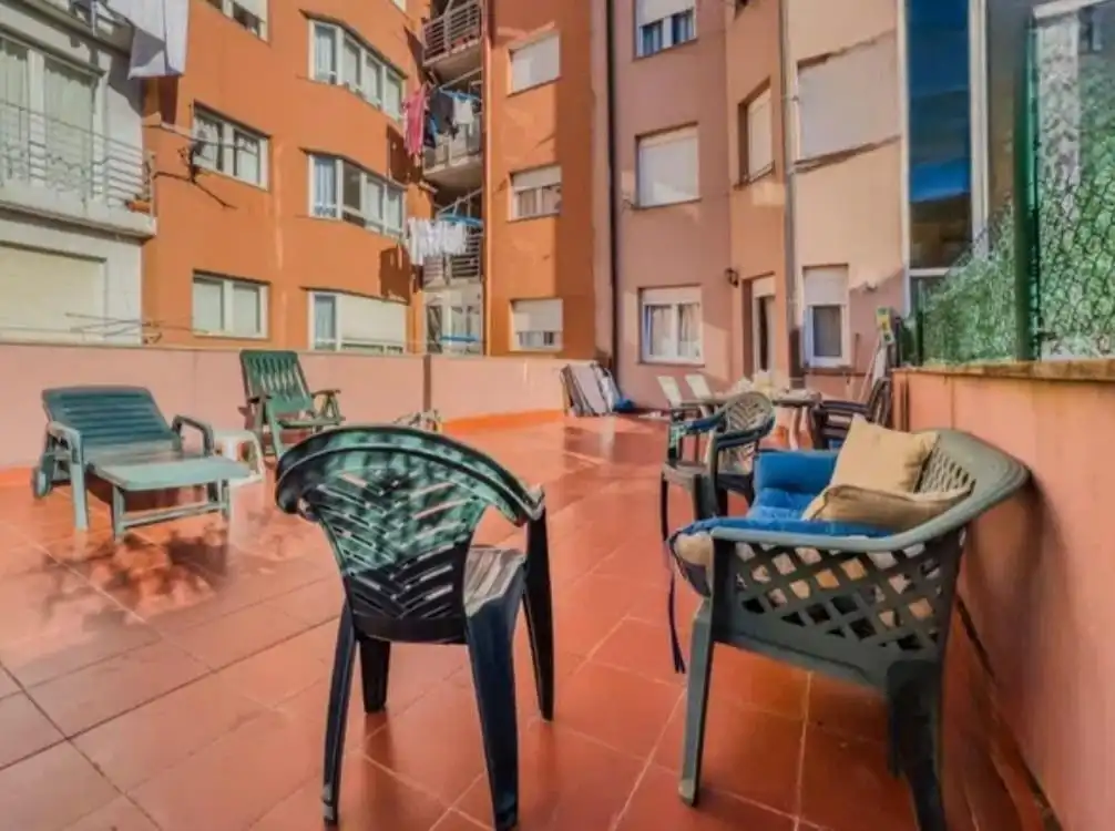 Maisonette zum Verkauf in Calle de la Gloria, Alisal - San Román