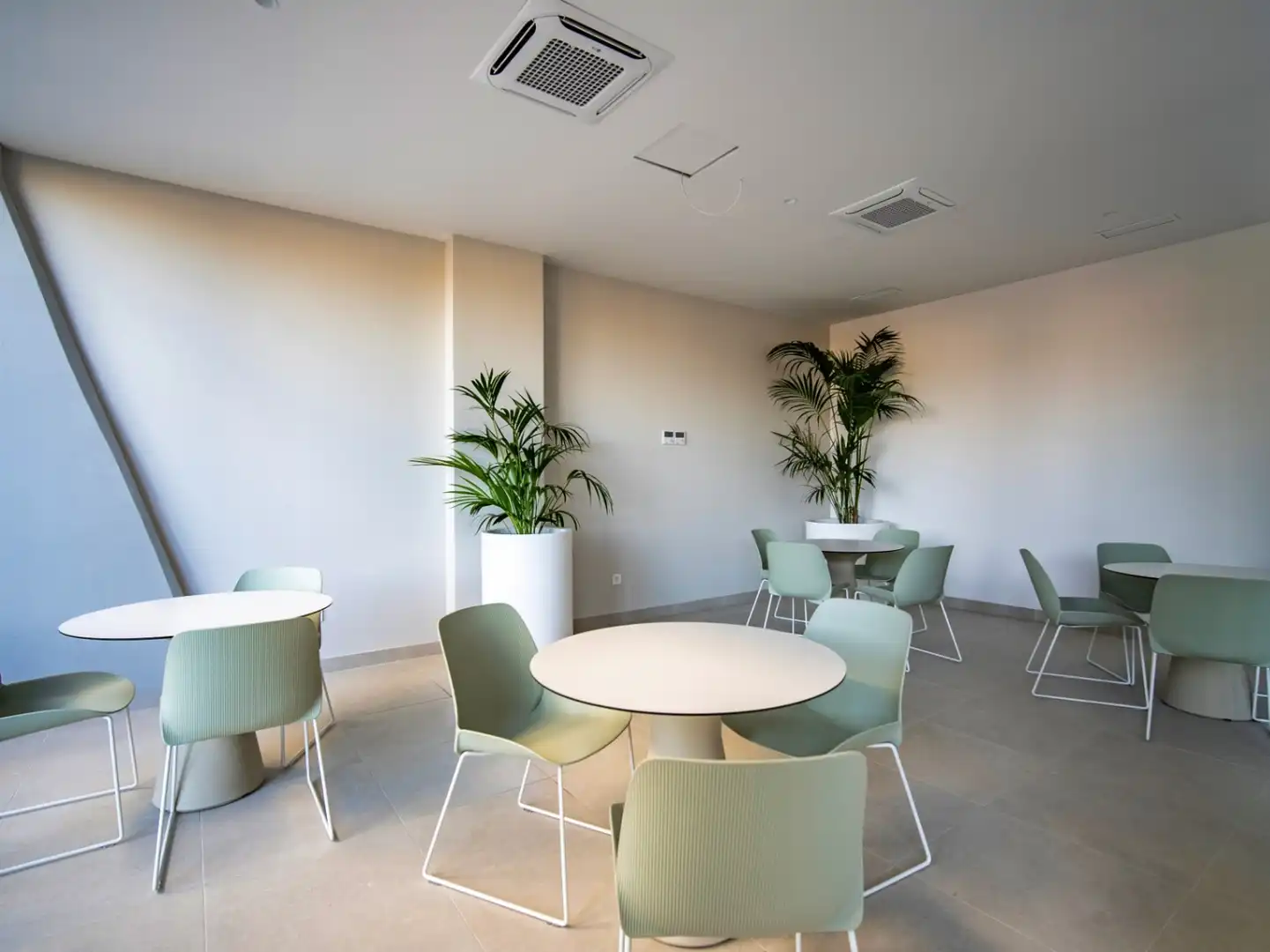 Terrassa de Apartament en venda en L'Alfàs del Pi amb Aire condicionat, Calefacció i Jardí privat