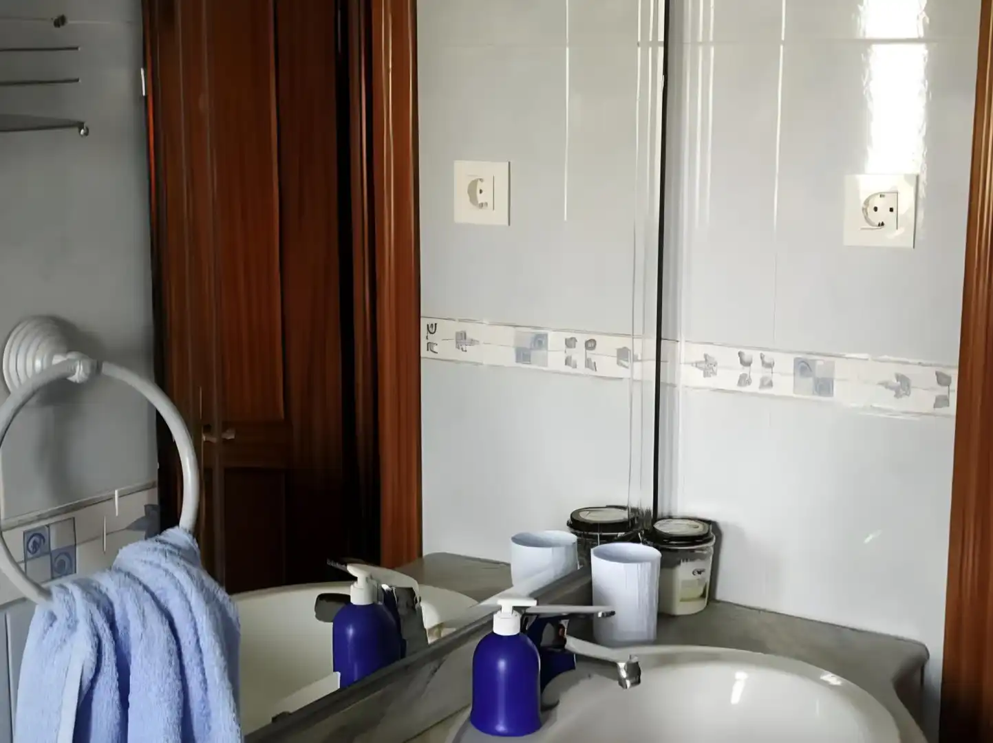 Bathroom of Flat for rent in Beiro