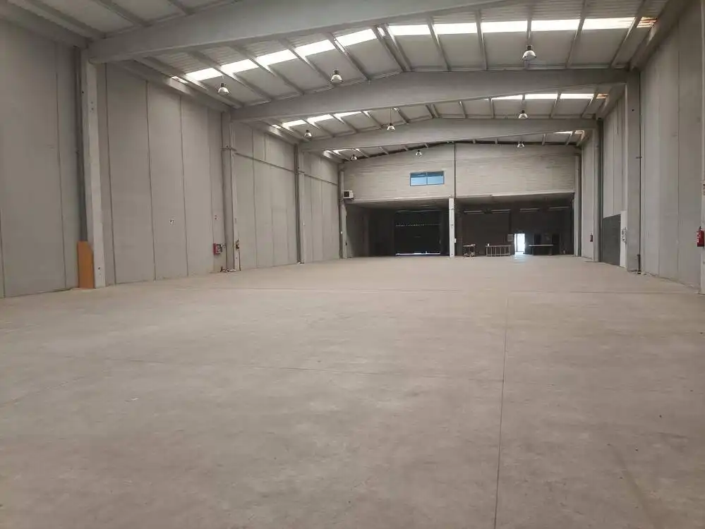 Fabrikhallen zur Miete in Barberà del Vallès