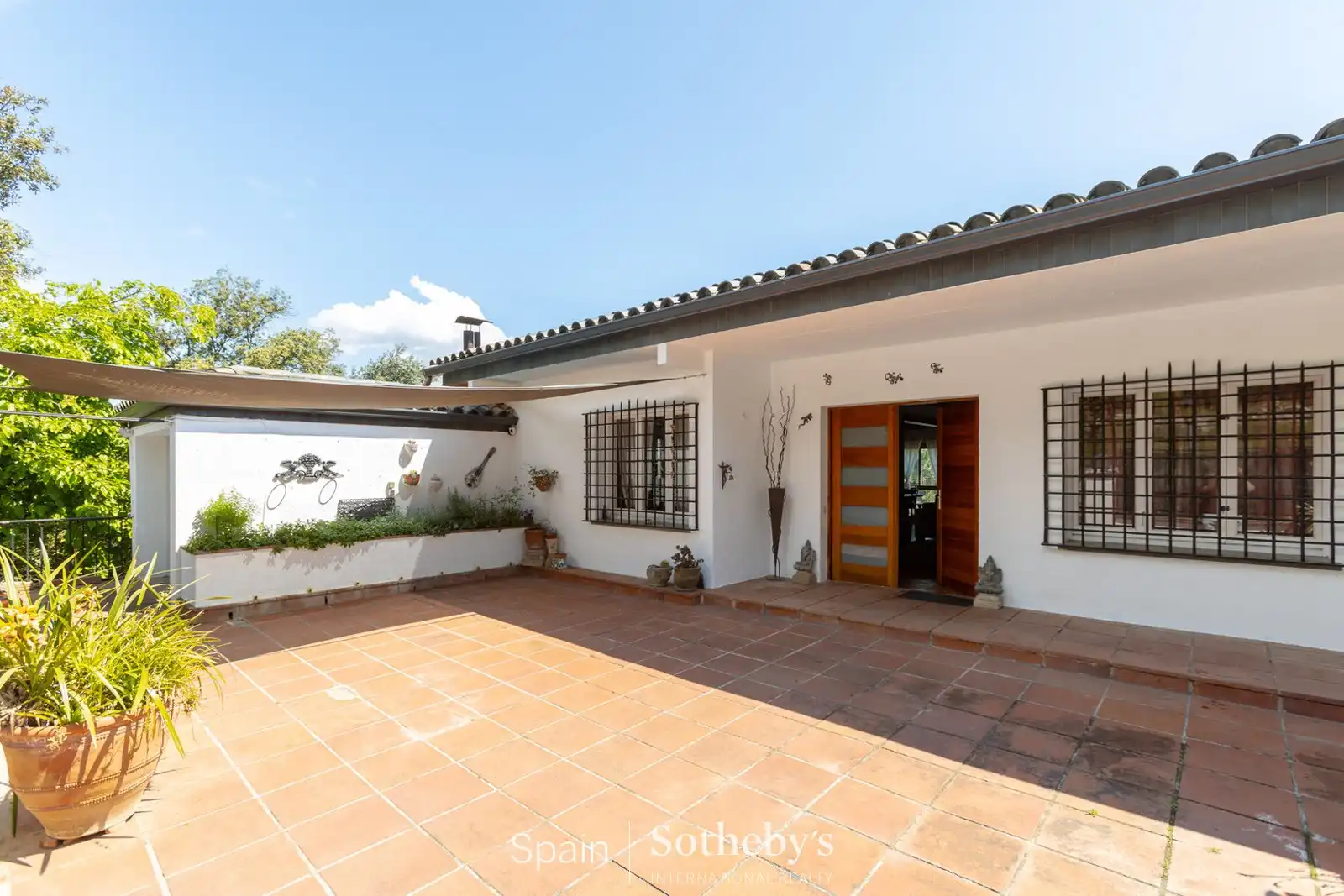House with pool for sale in Carrer de Joan Colom i Agusti, imagen 2