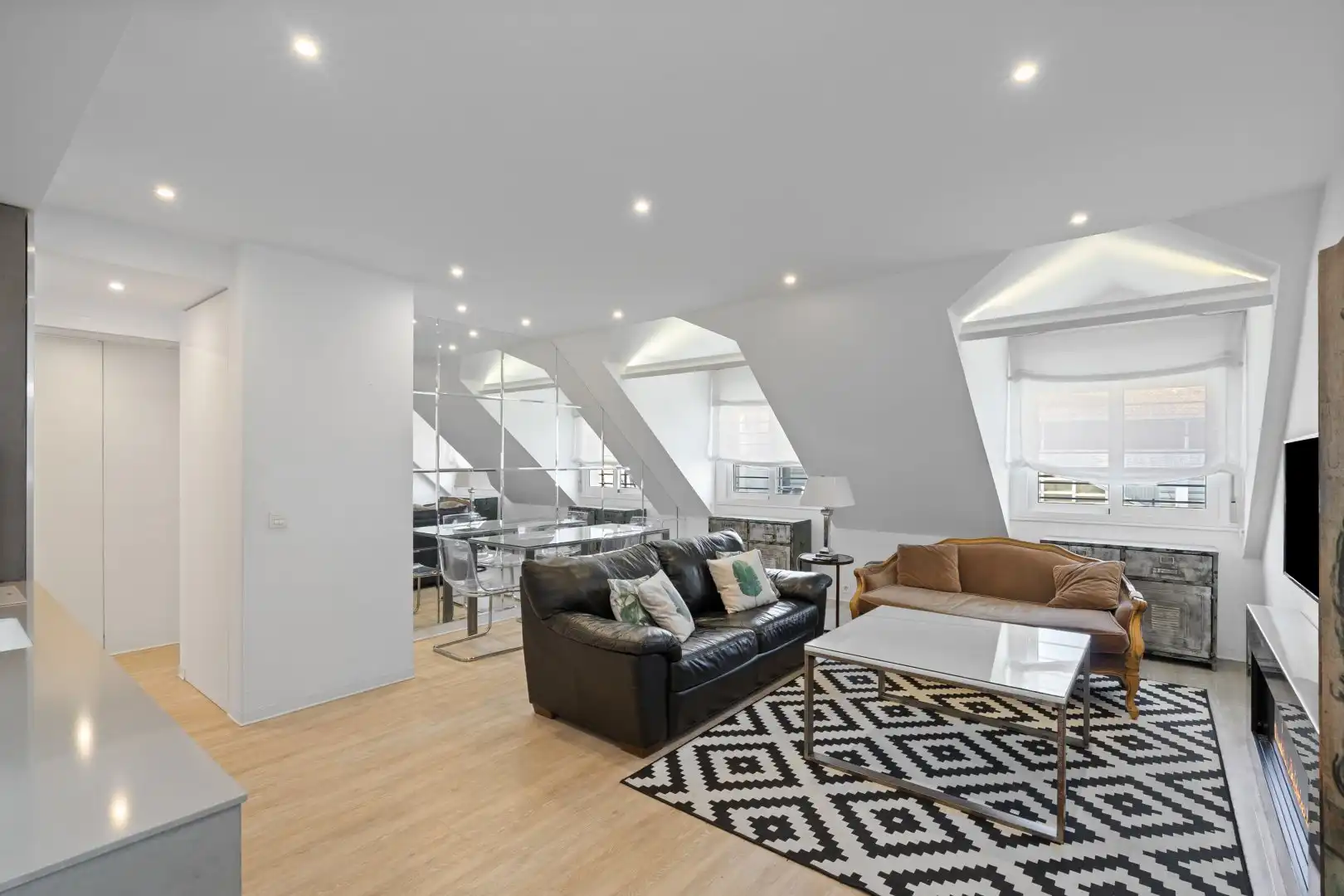 Sala de estar de Ático en venta en Sevilla con Aire acondicionado y Amueblado