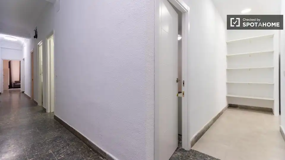 Piso para compartir en Valencia con Aire acondicionado, Calefacción y Amueblado