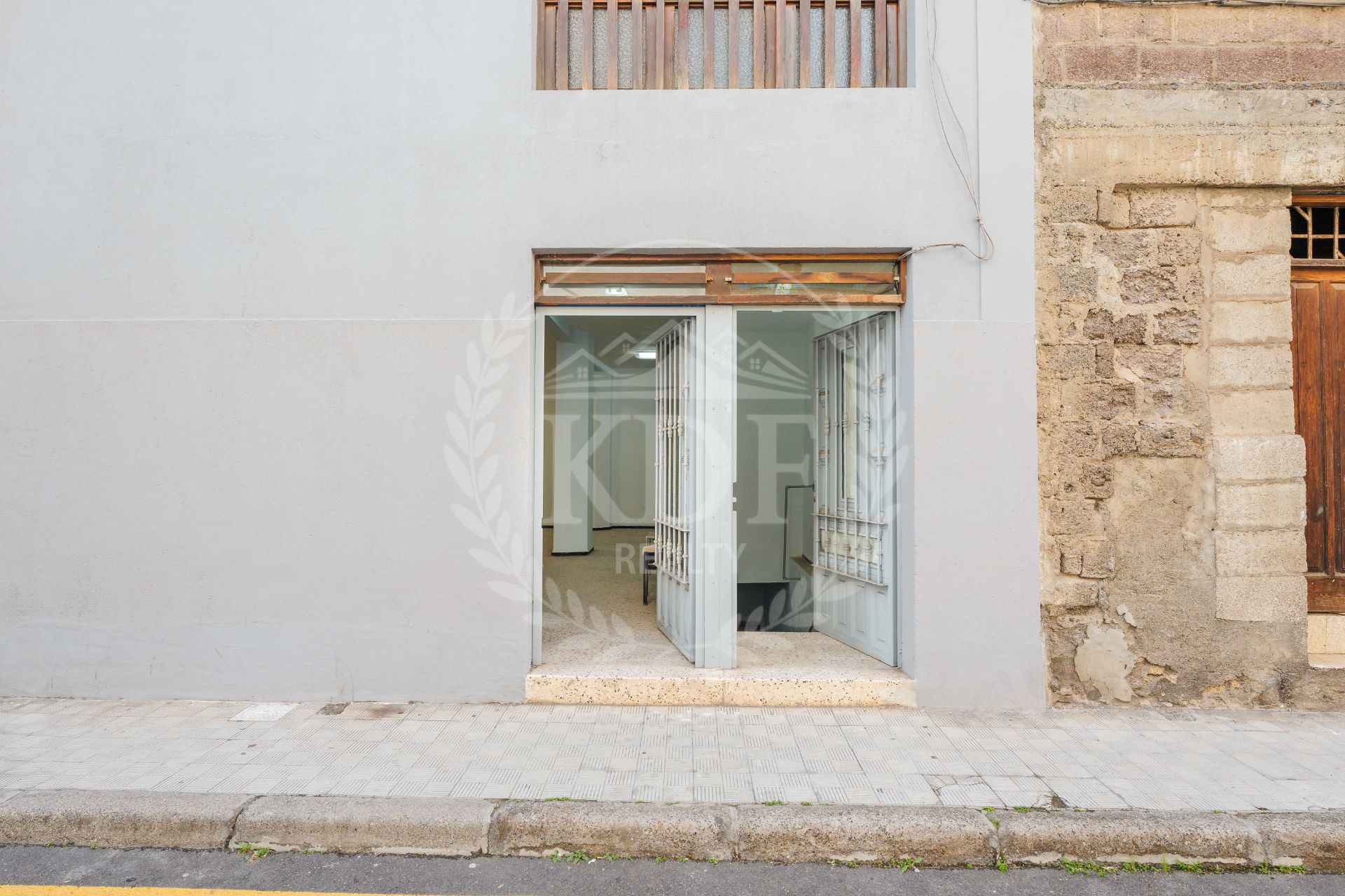 Vista exterior de Local de alquiler en  Santa Cruz de Tenerife Capital