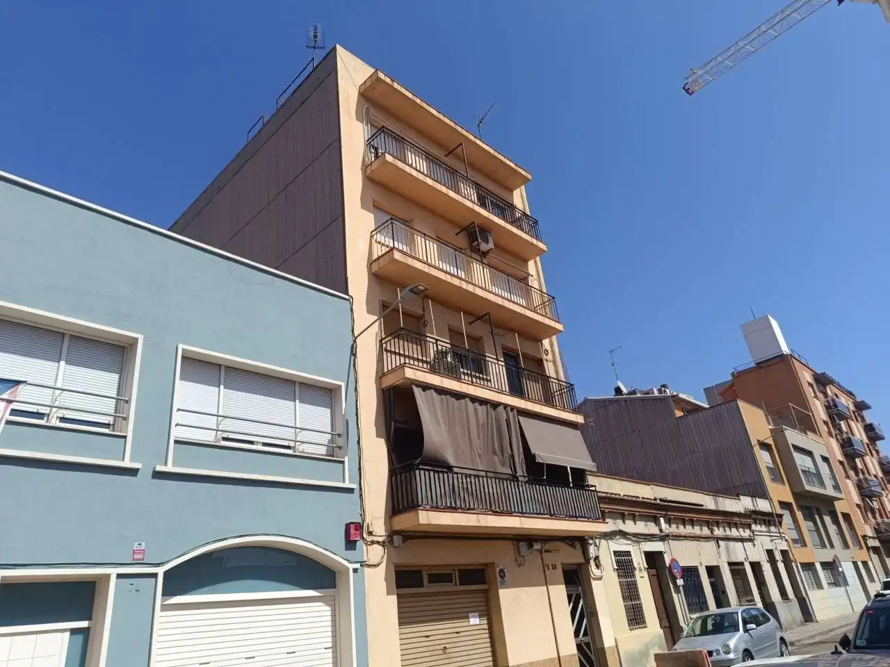 Exterior view of Flat for sale in Sabadell  with Heating, Parquet flooring and Balcony
