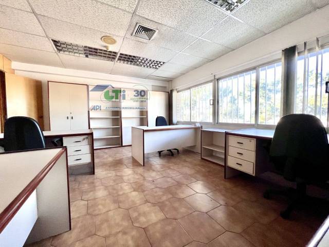 Nave industrial en Venta en Carretera de Logroño  en Venta del Olivar