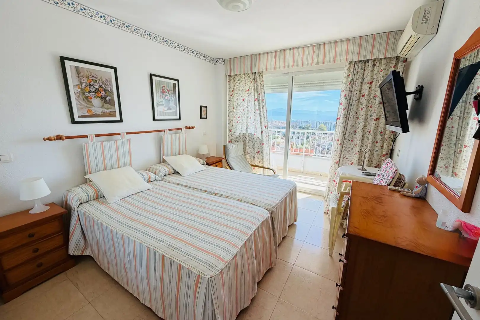 Bedroom of Apartments for sale in Benalmádena  with Balcony