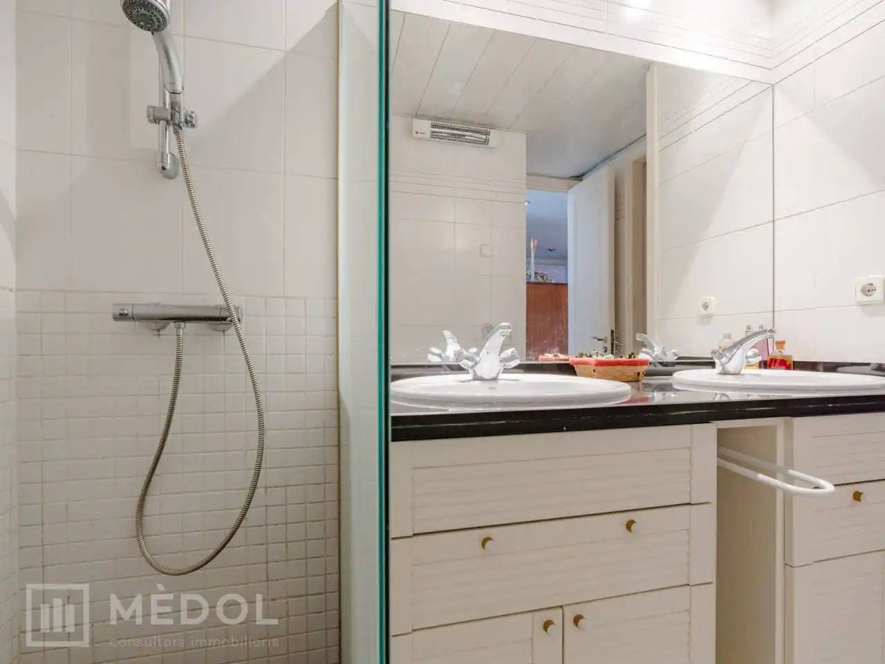 Bathroom of Houses for sale in Tarragona  with Air Conditioner, Heating and Parquet flooring