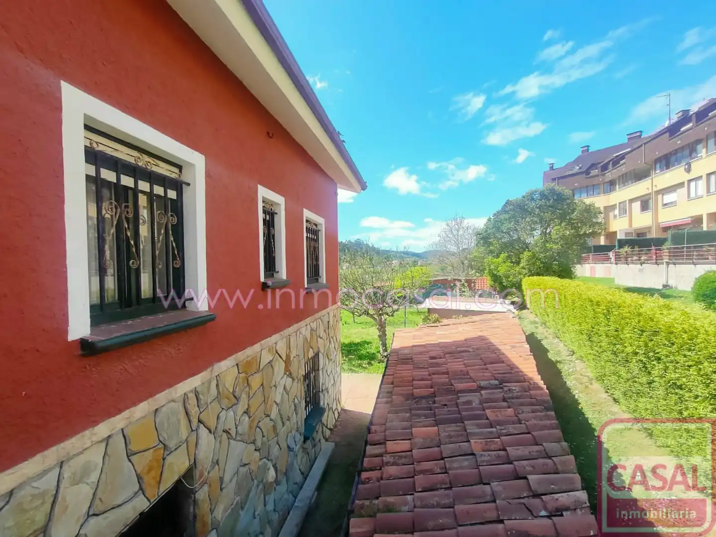 Jardín de Casa o chalet en venta en Castrillón con Calefacción, Terraza y Trastero