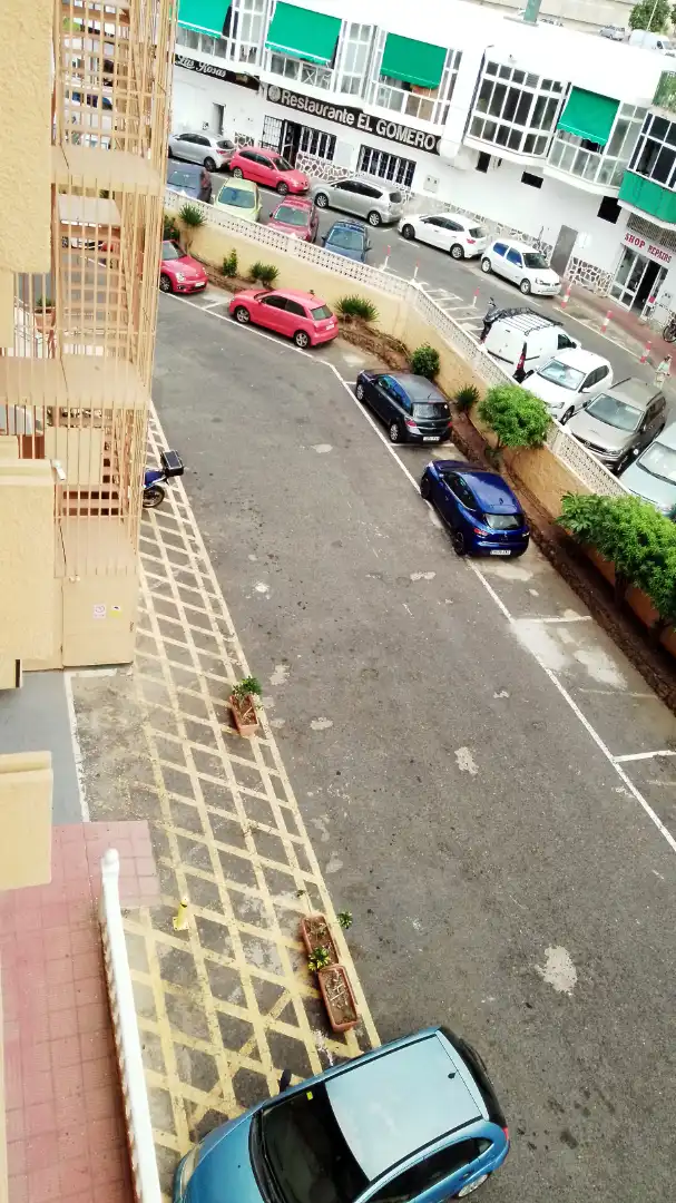 Parking de Apartamento de alquiler en Adeje con Amueblado, Lavadora y TV