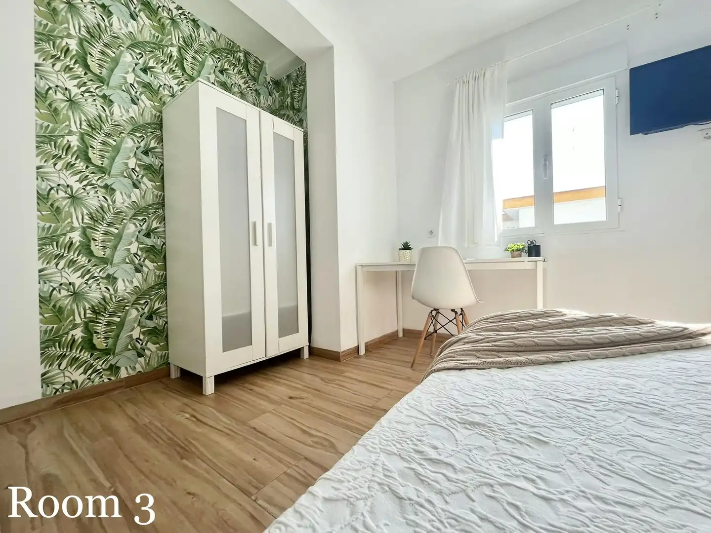 Habitación de Piso para compartir en Sevilla con Amueblado, Lavadora y TV
