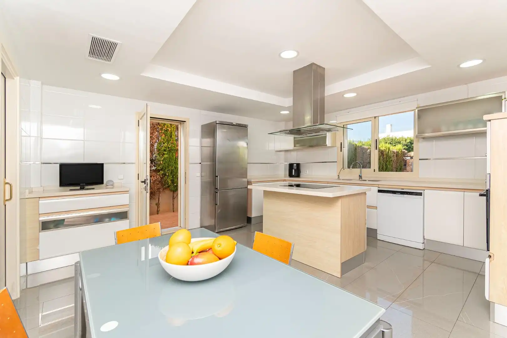Semi-detached house with terrace for sale in Maioris-Puig de Ros, imagen 15