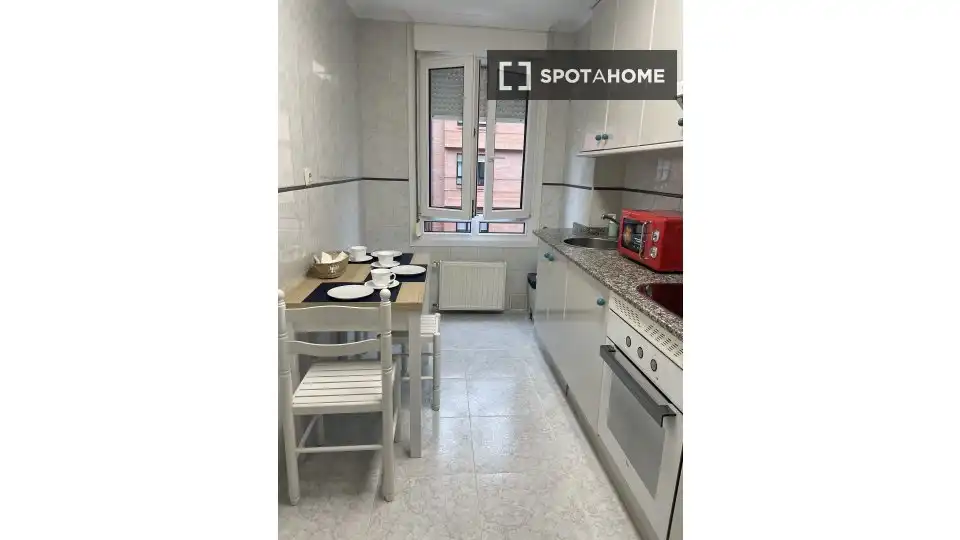 Habitación en Teatinos - Los Prados