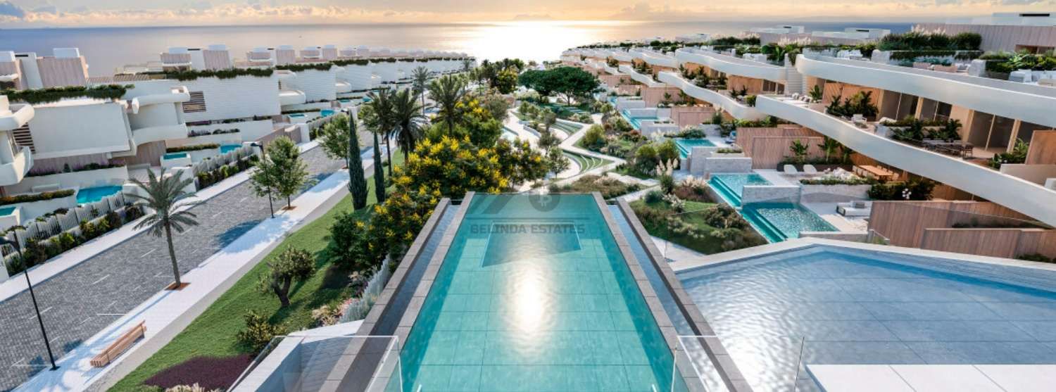 Casa adosada en venta en Bahía de Marbella