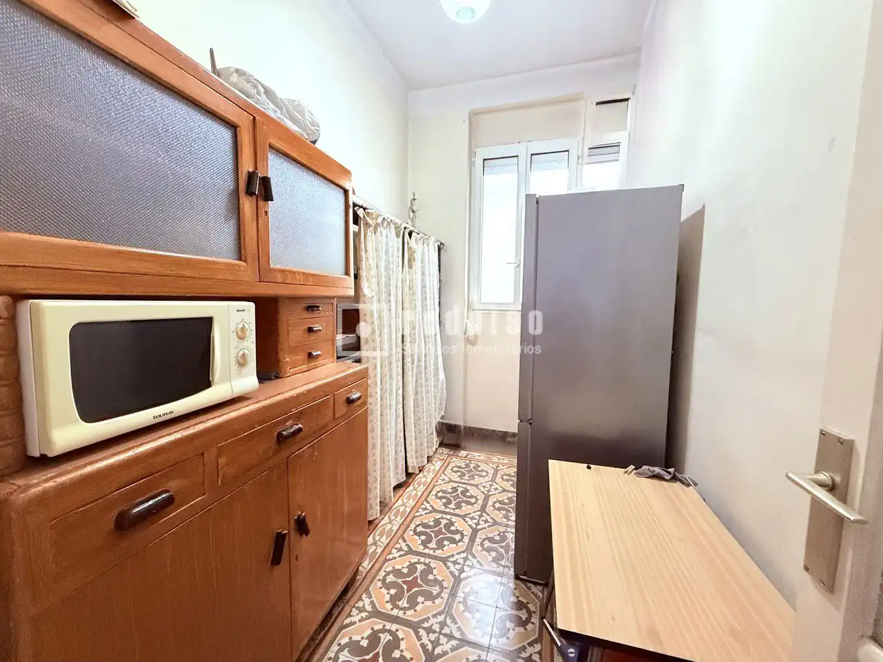 Habitación de Piso de alquiler en Valencia con Aire acondicionado, Calefacción y Amueblado